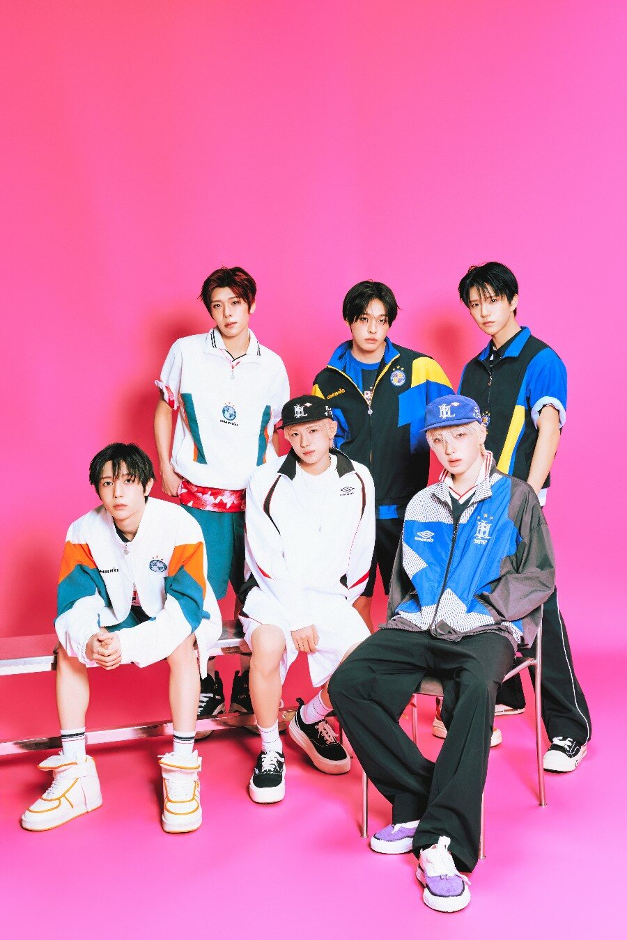 [UMBRO X NCT WISH] HBL OG Colorblock Stand Neck Windbreaker Jacket