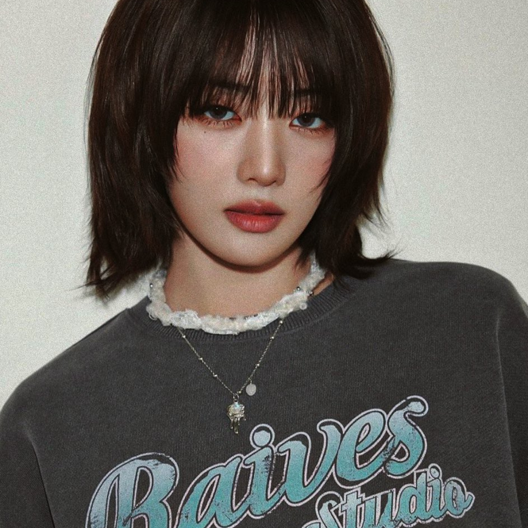 i-dle Minnie X Raive Wild Faith Rose Sweatshirt