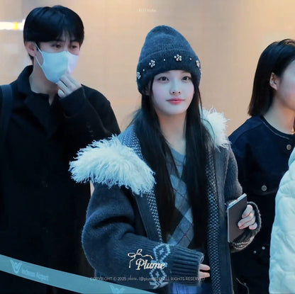 [Illit Iroha Worn] TYPE SERVICE Beaded Petal Beanie Gray