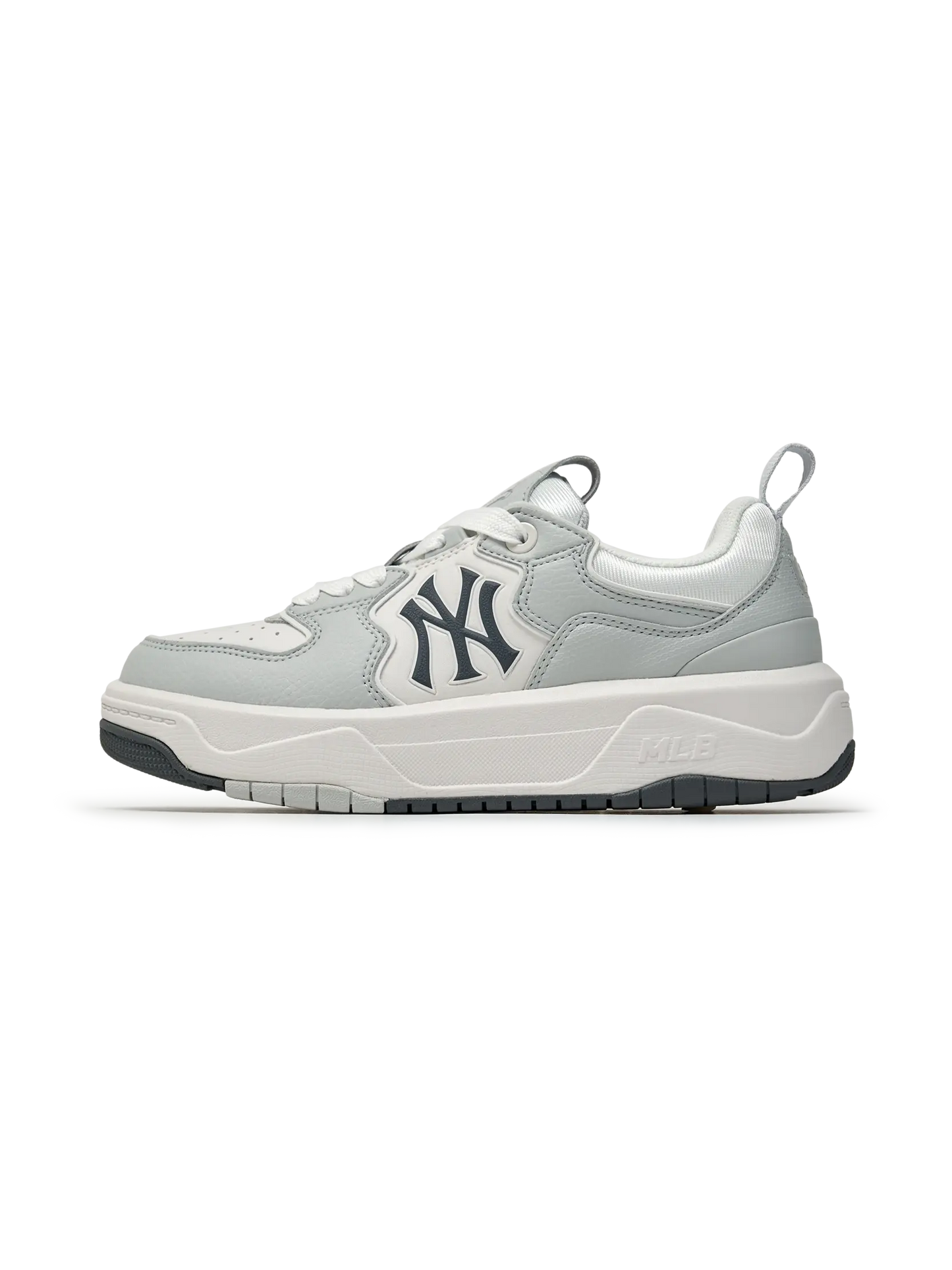 [Aespa Karina Worn] 26 Summer MLB Curve Liner Sneakers
