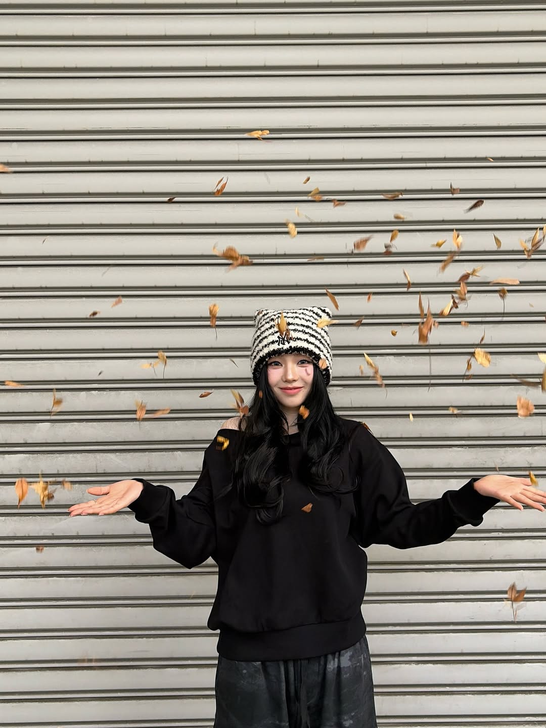 [Aespa Karina & TWS Pick] MLB Striped Meow Beanie New York Yankees