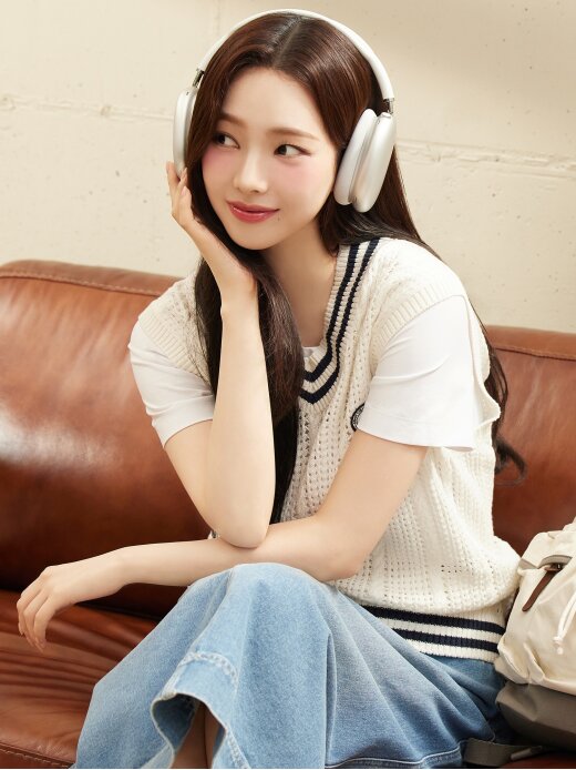 Aespa Karina X Nordisk Preppy Sweater Vest