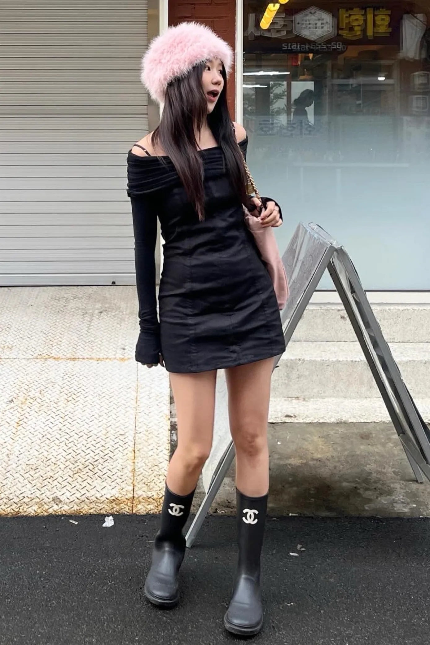 [Treasure Jihoon Worn] VARZAR Square Long Label Shapka Hat