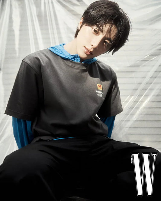 [TXT Beomgyu Worn] Kodak Stadium Club Aerocool Short Sleeve T-Shirt - Charcoal