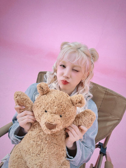 i-dle Yuqi X Jellycat Bartholomew Bear Plush & Keyring